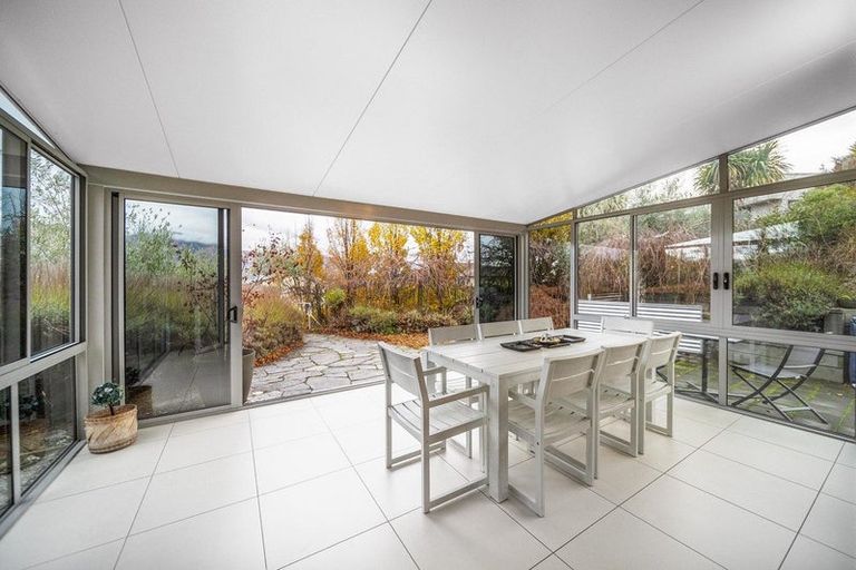 Photo of property in 31a Kings Drive, Wanaka, 9305