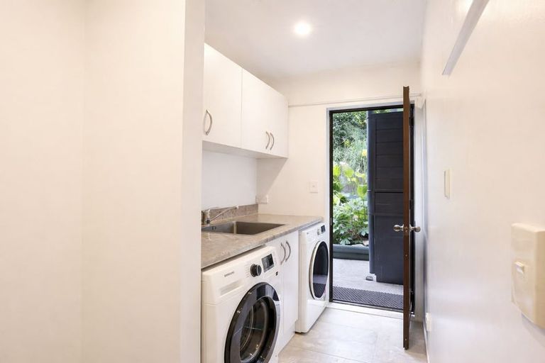 Photo of property in 30 Kimihia Road, Huntly, 3700