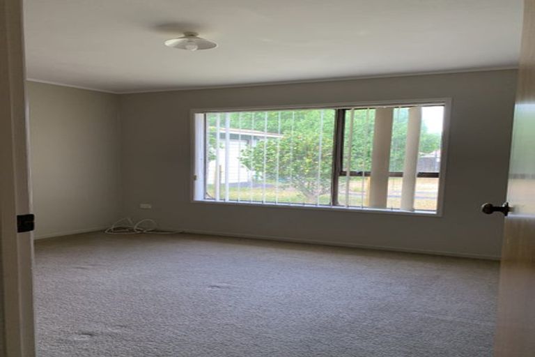 Photo of property in 383 Hobsonville Road, Hobsonville, Auckland, 0618