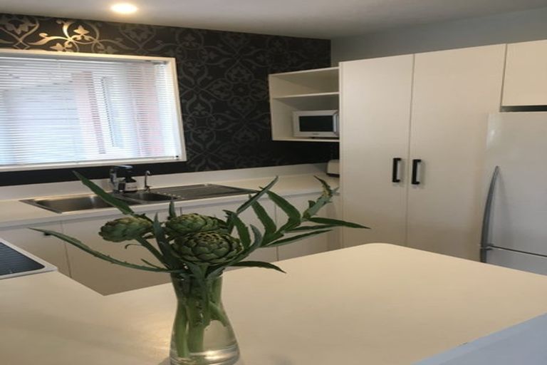 Photo of property in 4/18 Burdale Street, Riccarton, Christchurch, 8011