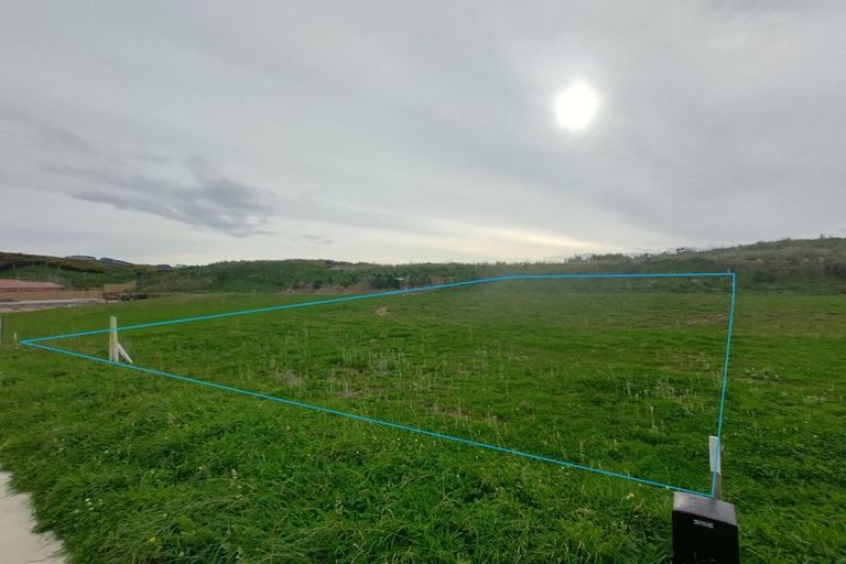 Photo of property in 207 John Burke Drive, Aotea, Porirua, 5024