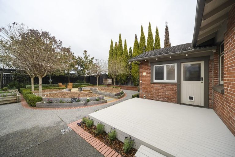 Photo of property in 8 Chaytor Street, West End, Palmerston North, 4410