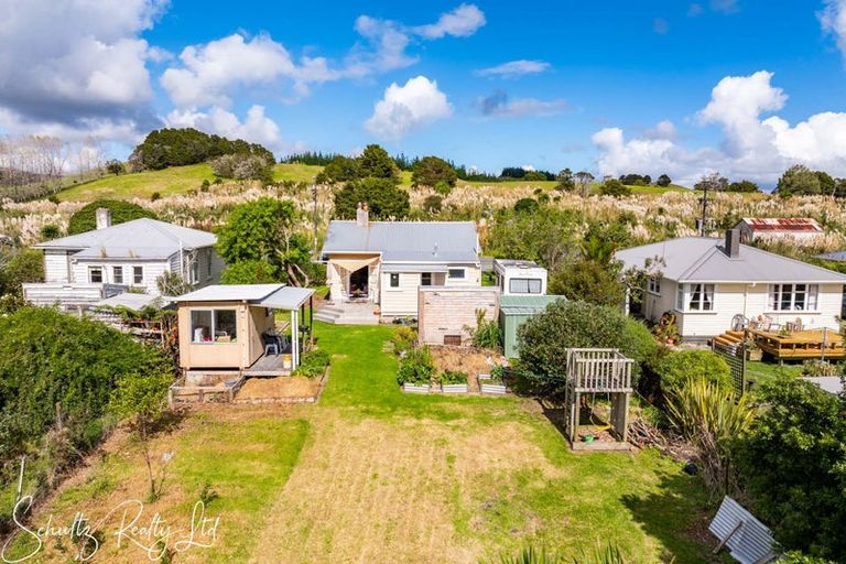 Photo of property in 1056 State Highway 12, Maungaturoto, 0583