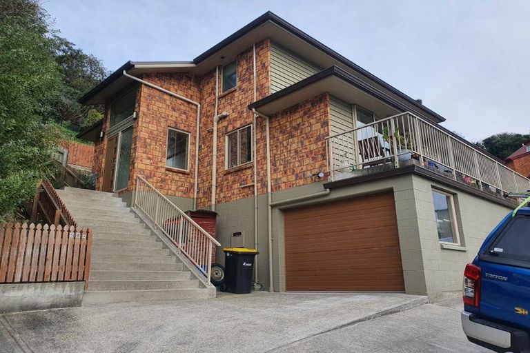 Photo of property in 69 Easther Crescent, Kew, Dunedin, 9012