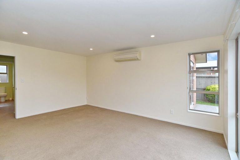 Photo of property in 4 Norwich Street, Linwood, Christchurch, 8062