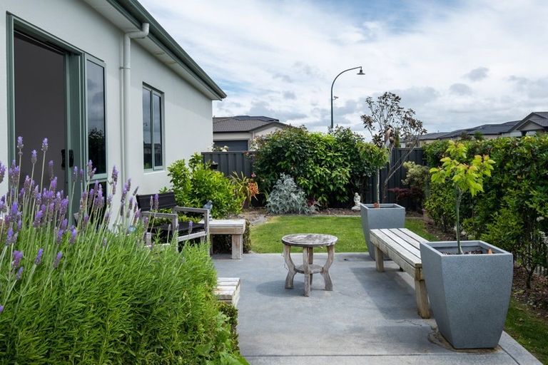 Photo of property in 1 Hunter Drive, Awatoto, Napier, 4110