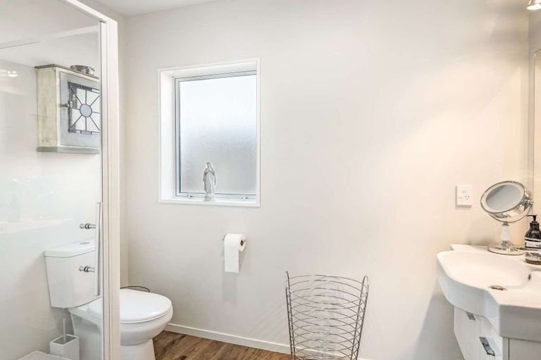 Photo of property in 16 Goldney Close, Lincoln, 7608