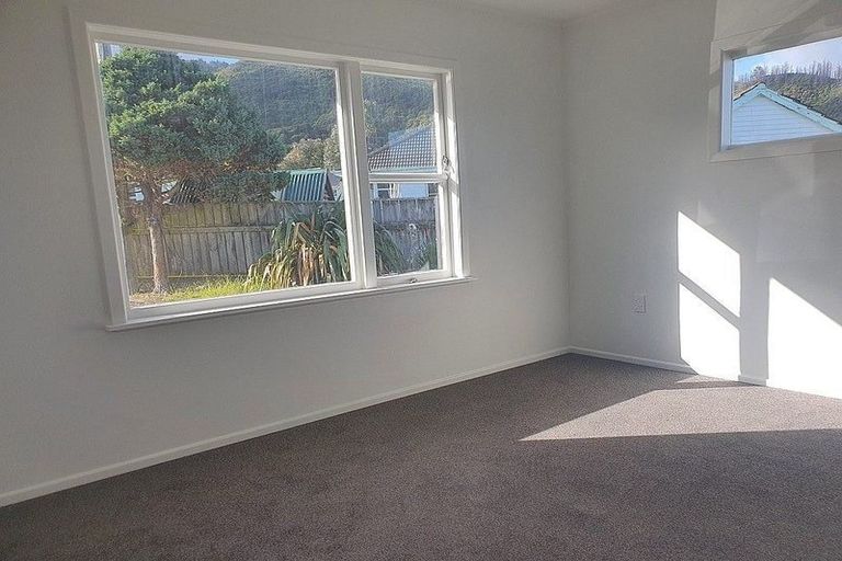 Photo of property in 29 Ruthven Road, Wainuiomata, Lower Hutt, 5014