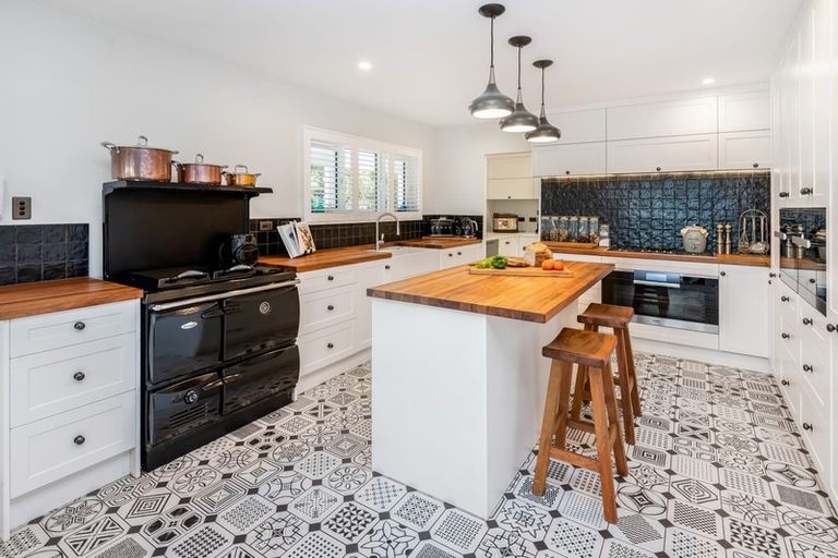 Photo of property in 9 Otau Mountain Road, Clevedon, Papakura, 2585