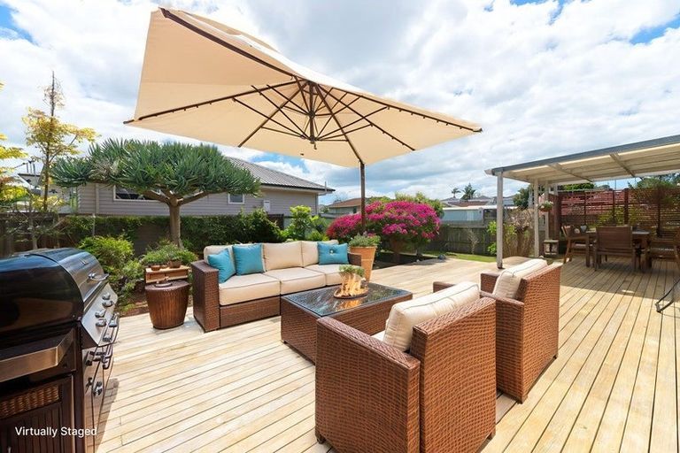 Photo of property in 1/24 Casuarina Road, Half Moon Bay, Auckland, 2012