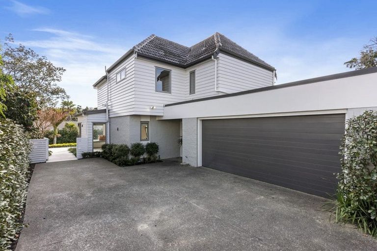 Photo of property in 3/22 Church Street, Northcote Point, Auckland, 0627