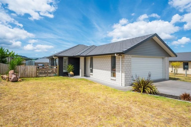 Photo of property in 8 Timara Avenue, Tikipunga, Whangarei, 0112