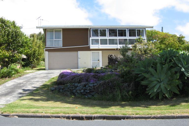 Photo of property in 1 Hanover Street, Wellsford, 0900