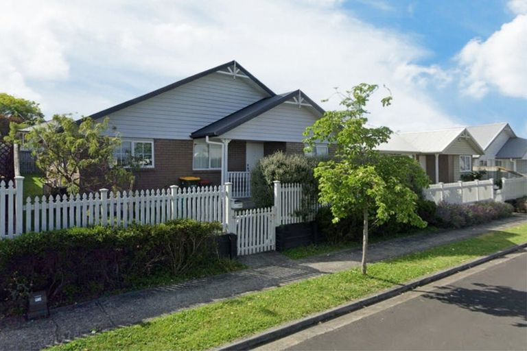 Photo of property in 5 Queens Park Crescent, Frankton, Hamilton, 3204