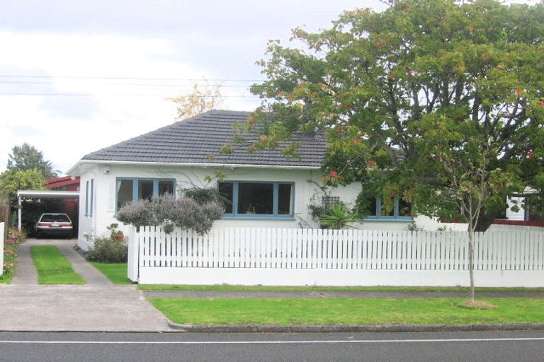 Photo of property in 2/19 Kimpton Road, Papatoetoe, Auckland, 2025