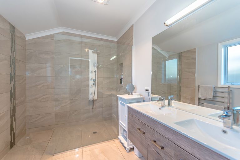 Photo of property in 19 Kowhai Drive, Cambridge, 3434