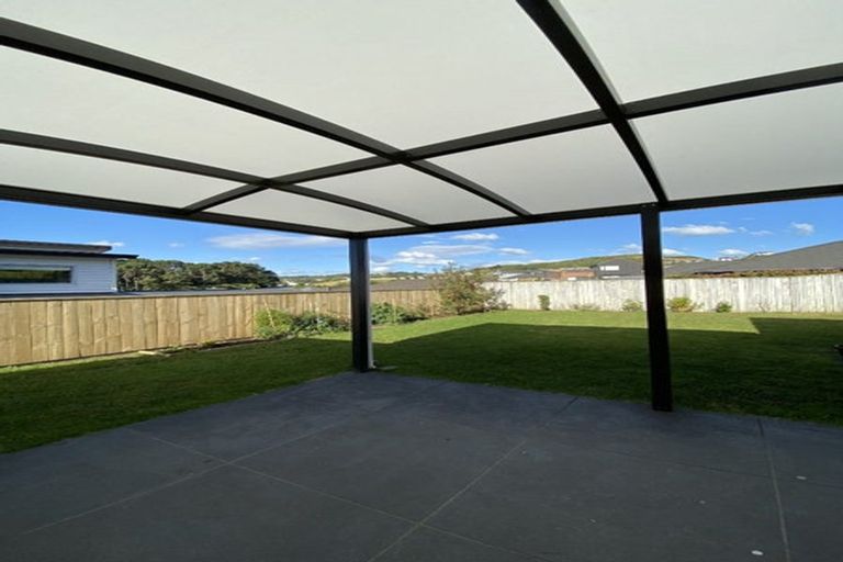 Photo of property in 13 John Burke Drive, Aotea, Porirua, 5024