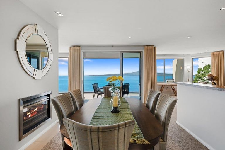 Photo of property in 52 Seacliffe Avenue, Belmont, Auckland, 0622