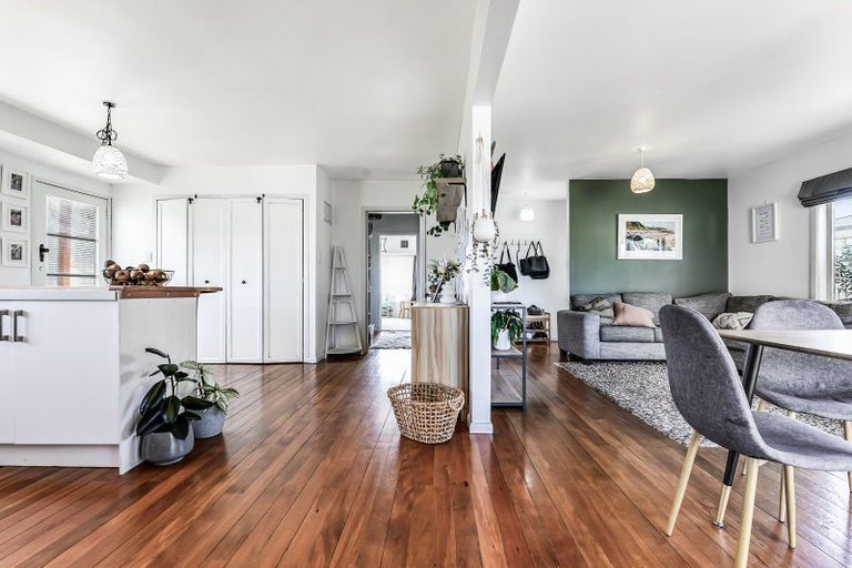 Photo of property in 22 Portal Crescent, Beerescourt, Hamilton, 3200