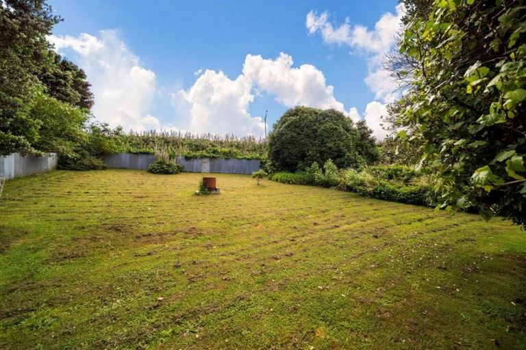Photo of property in 111 Mangorei Road, Merrilands, New Plymouth, 4312