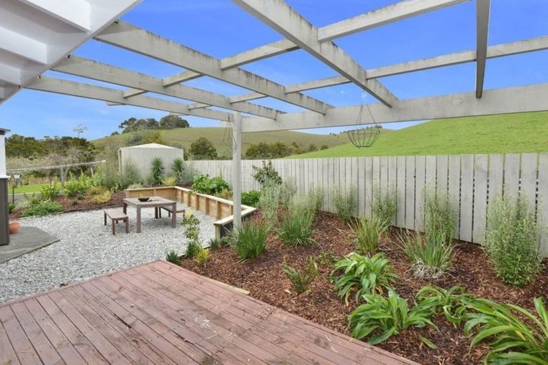 Photo of property in 350 Pataua Road North, Whareora, Whangarei, 0175