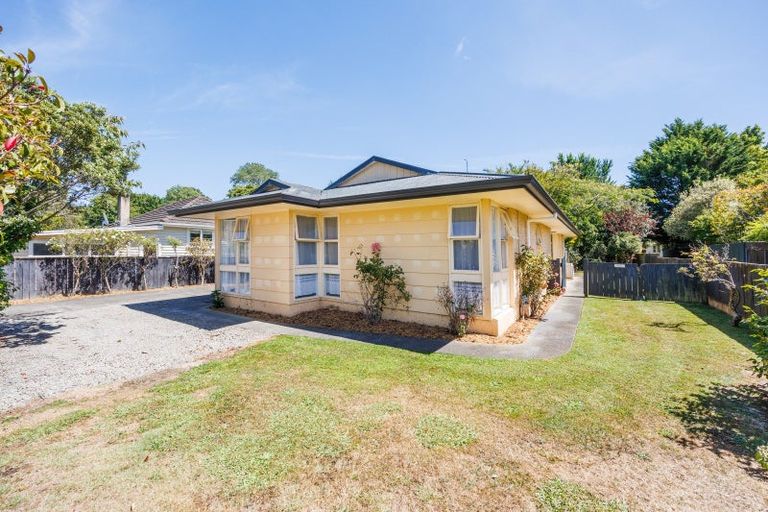 Photo of property in 16 Duke Street, Feilding, 4702