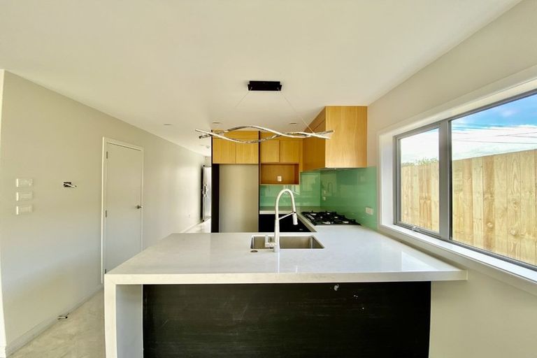 Photo of property in 1 Surrey Street, Manurewa, Auckland, 2102