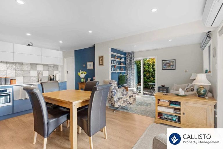 Photo of property in 16f Mure Street, Mosgiel, 9024