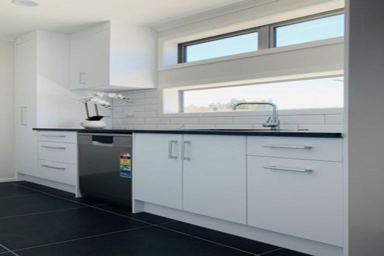 Photo of property in 8 Ekara Road, Flagstaff, Hamilton, 3210