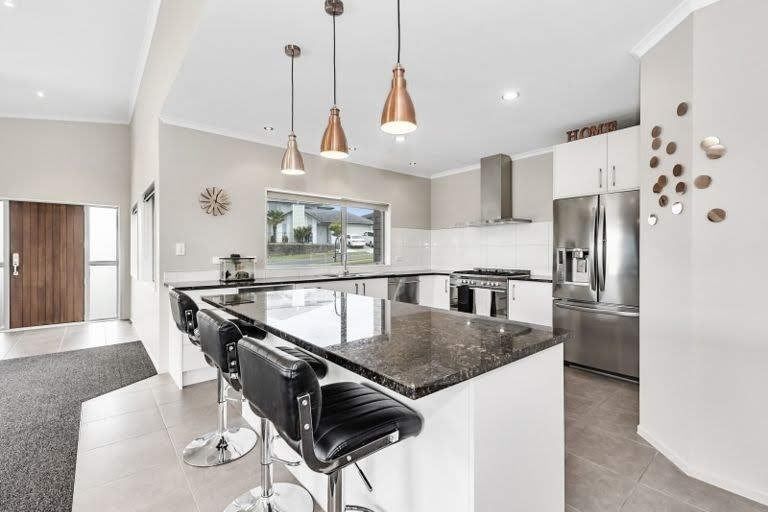 Photo of property in 32 Magellan Rise, Flagstaff, Hamilton, 3210