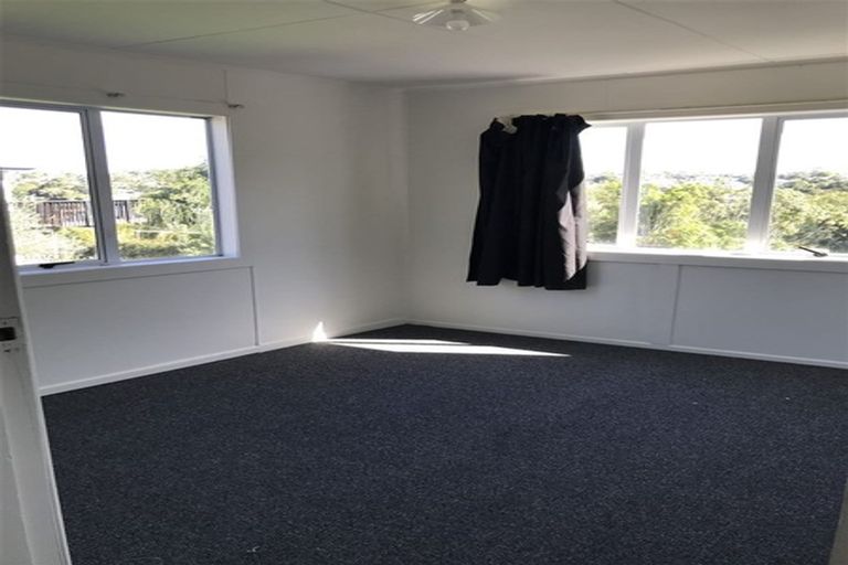 Photo of property in 59 Pah Road, Cockle Bay, Auckland, 2014