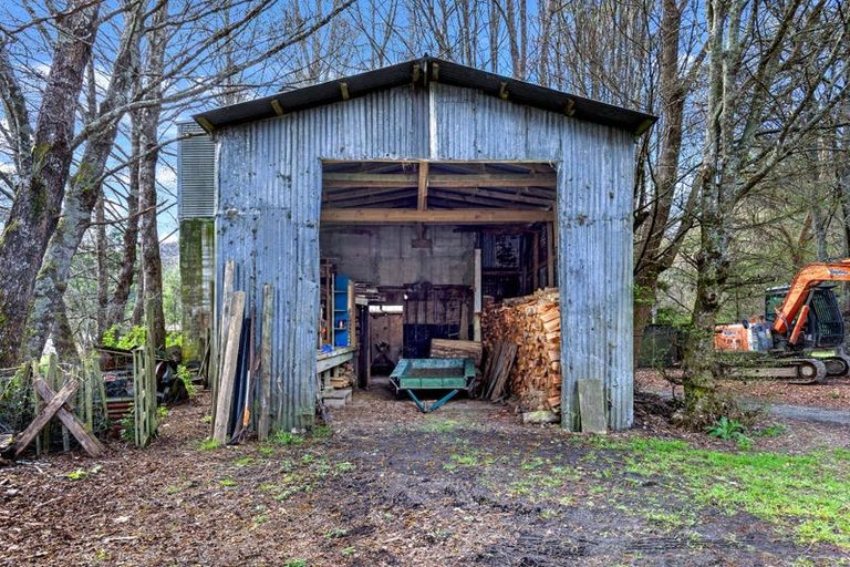 Photo of property in 1637 Dovedale Road, Thorpe, Wakefield, 7096