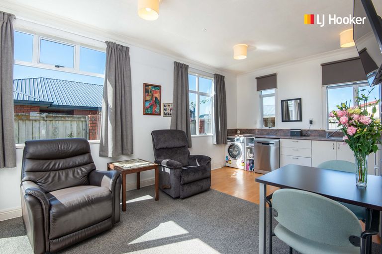 Photo of property in 95 Argyle Street, Mosgiel, 9024