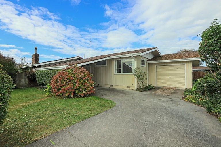 Photo of property in 6 Roskilda Crescent, Taradale, Napier, 4112