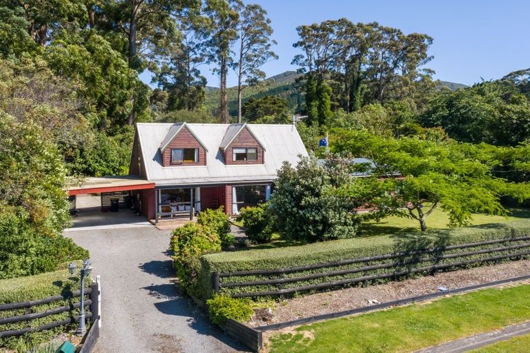 Photo of property in 71 Underhill Road, Featherston, 5710