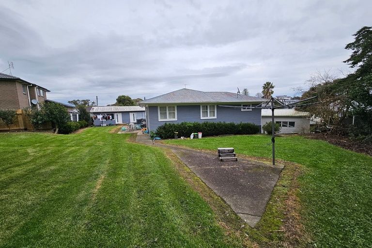 Photo of property in 36 Puriri Road, Manurewa, Auckland, 2102