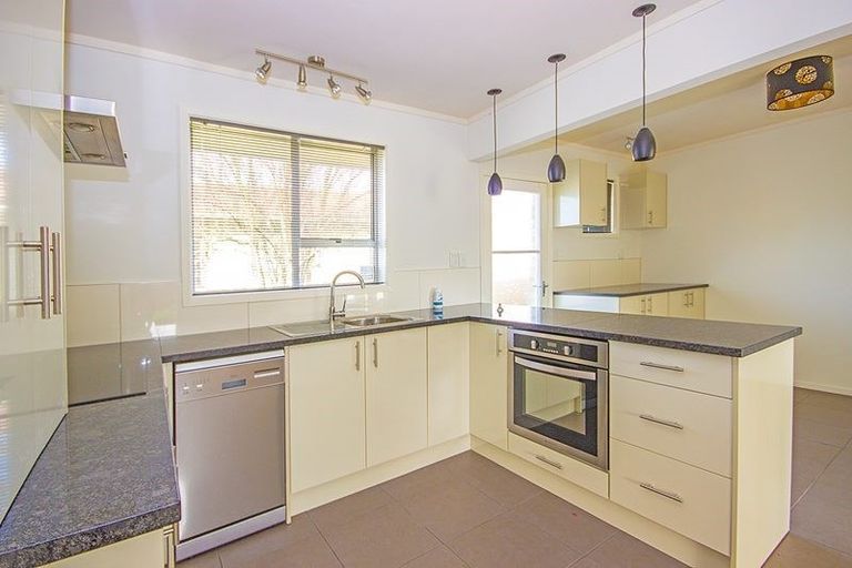 Photo of property in 3/10 Gordon Road, Papatoetoe, Auckland, 2025