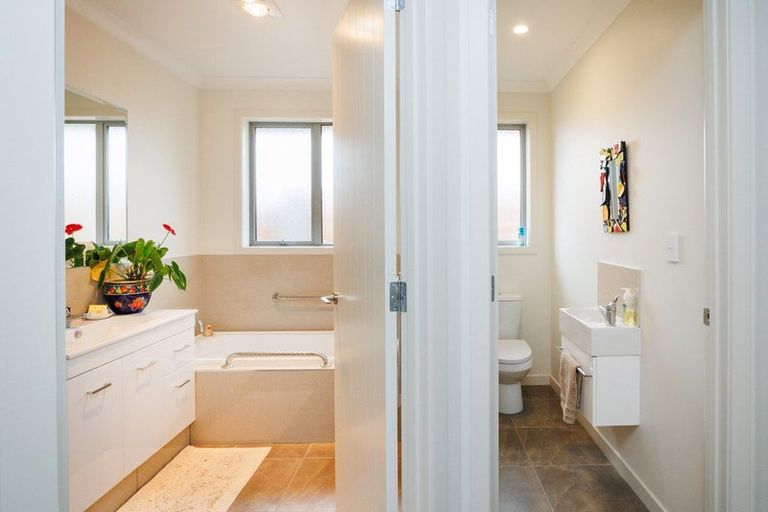 Photo of property in 8 Hanalin Drive, Marton, 4710