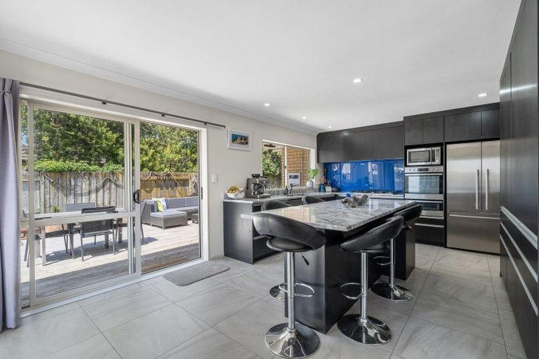 Photo of property in 4 Appaloosa Place, Papamoa Beach, Papamoa, 3118