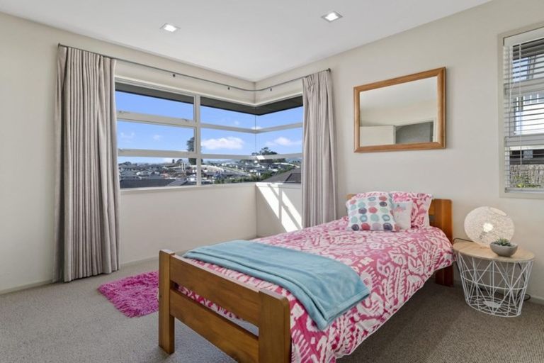 Photo of property in 37 Contour Avenue, Pyes Pa, Tauranga, 3112