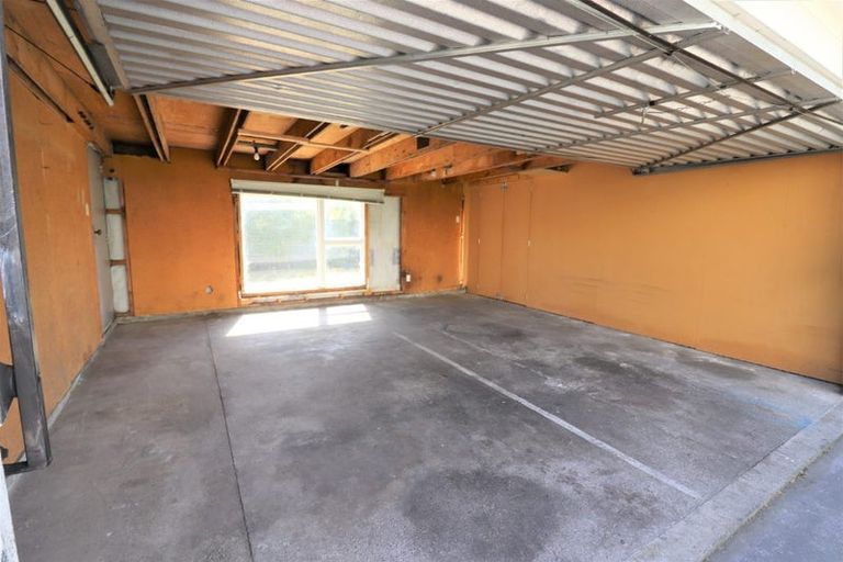 Photo of property in 112 Selwyn Street, Somerfield, Christchurch, 8024