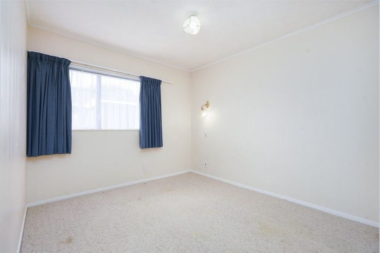 Photo of property in 110 Oxford Street, Tawa, Wellington, 5028