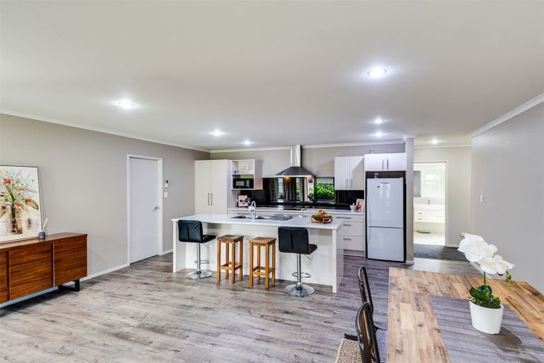 Photo of property in 9 Lewis Way, Poraiti, Napier, 4112