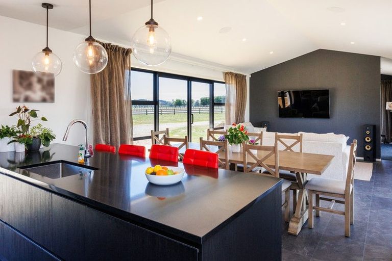 Photo of property in 158 Pharazyn Road, Feilding, 4777