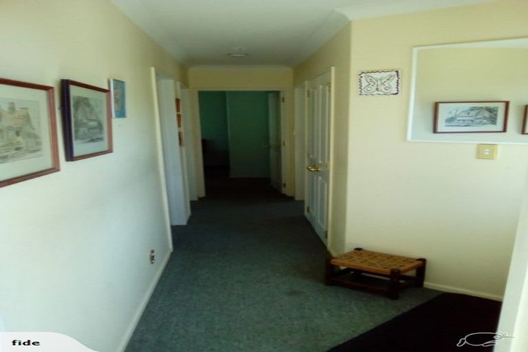 Photo of property in 44a Taupata Street, Redcliffs, Christchurch, 8081