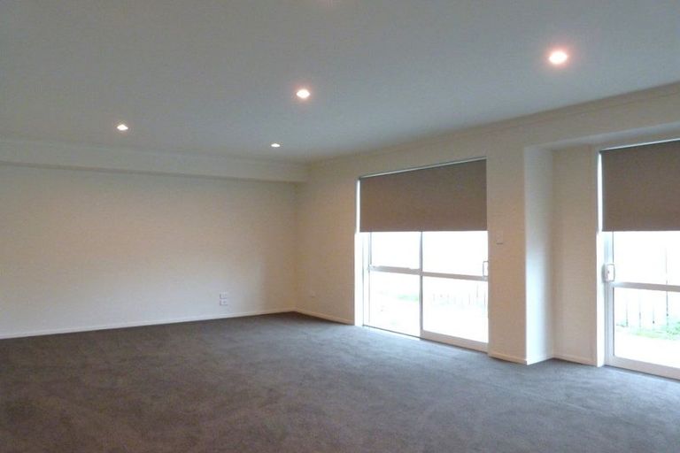 Photo of property in 43 Ocean View Rise, Ruakaka, 0116