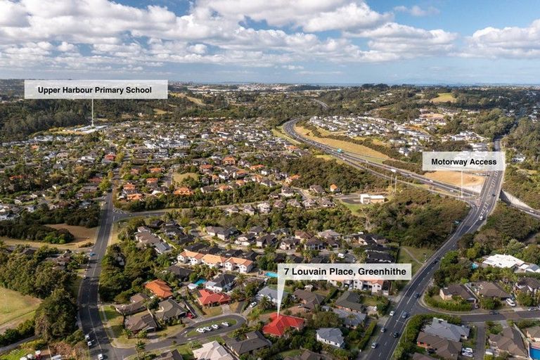 Photo of property in 7 Louvain Place, Greenhithe, Auckland, 0632