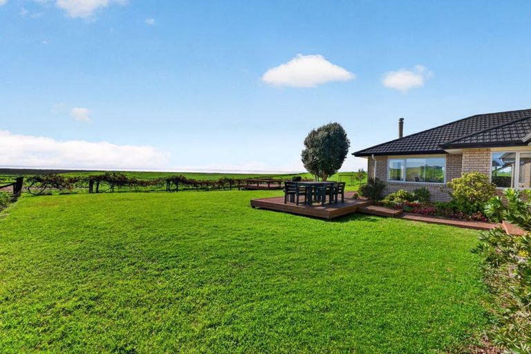 Photo of property in 259 Mairetahi Road, South Head, Helensville, 0874