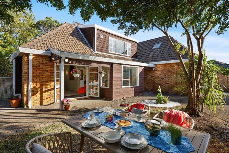 Photo of property in 36 Matterhorn Crescent, Northpark, Auckland, 2013