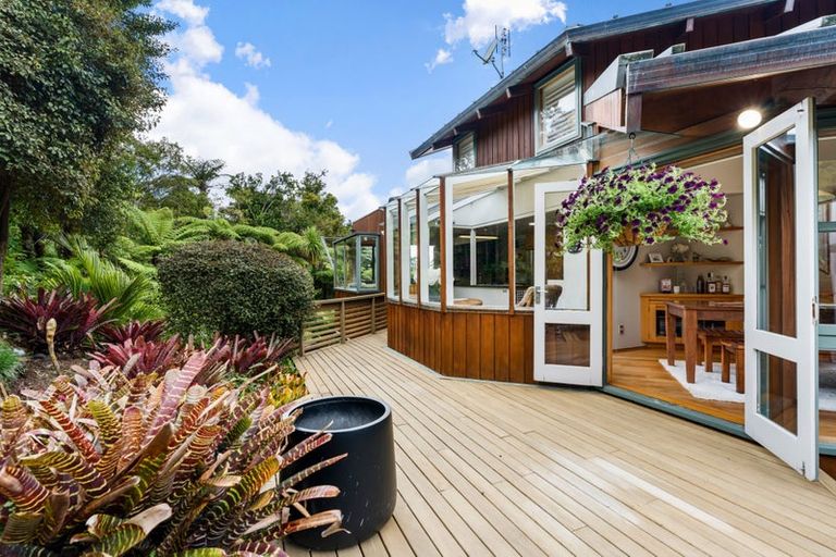 Photo of property in 50 Braemar Road, Castor Bay, Auckland, 0620